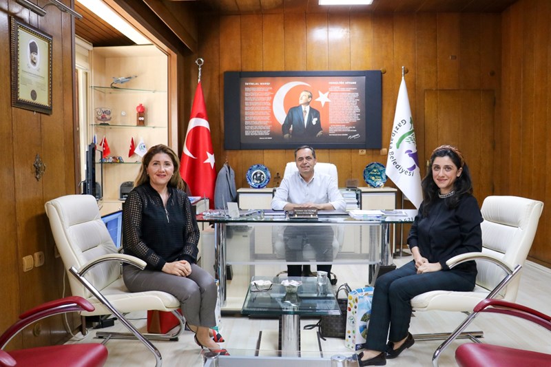 Fakülte Dekanı Prof. Dr. Nilgün TATAR'ın Gazipaşa Belediye Başkanı ve Kaymakam Ziyaretleri